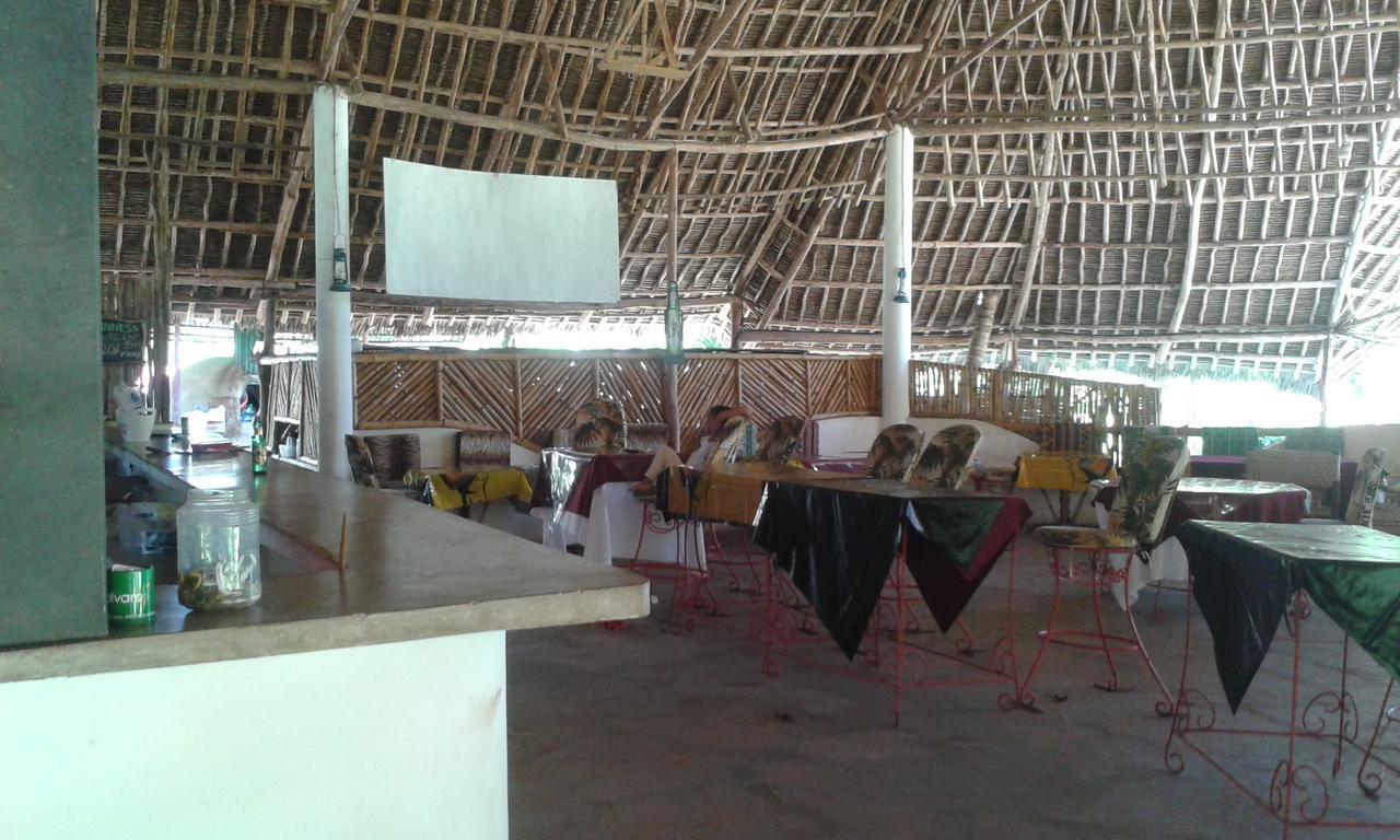 Travellers Inn Resort Malindi Kijiwetanga Exterior photo