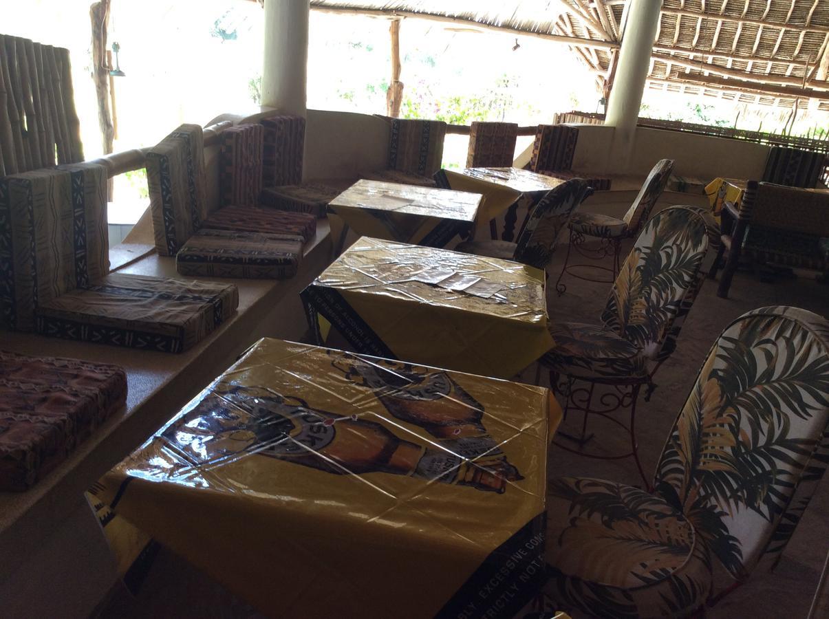 Travellers Inn Resort Malindi Kijiwetanga Exterior photo