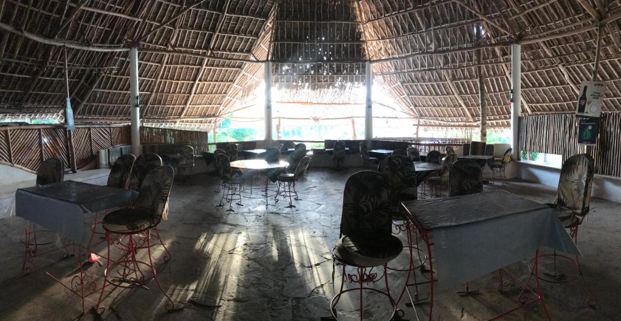 Travellers Inn Resort Malindi Kijiwetanga Exterior photo